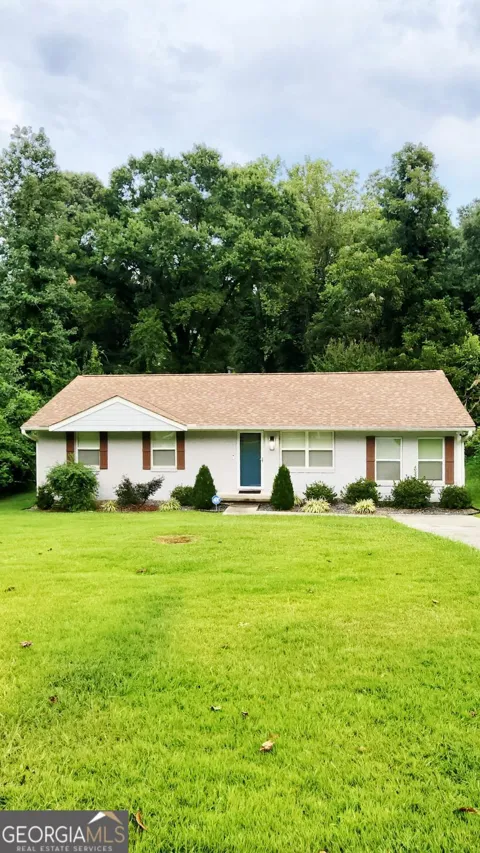 4058 Sweetbriar LN