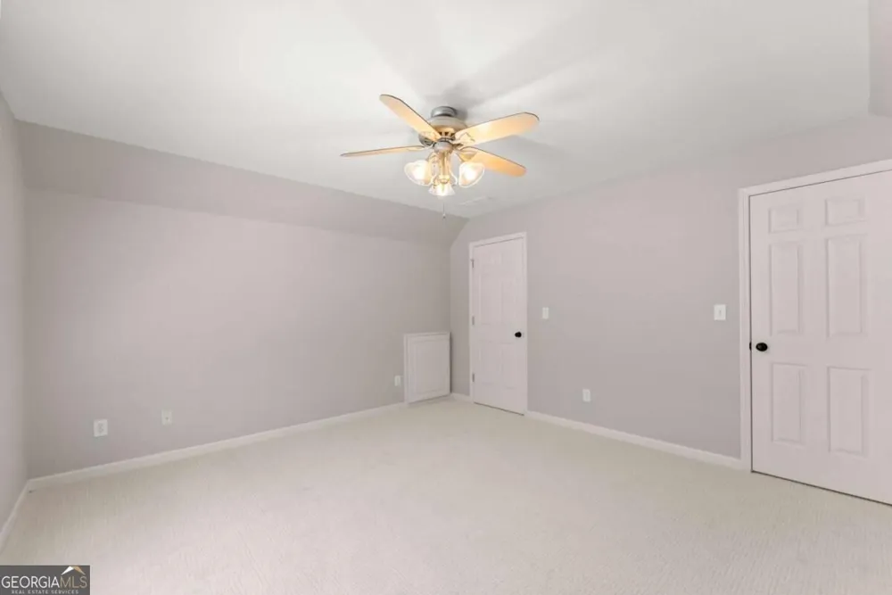 960 Allen Lake LN Suwanee, GA 30024