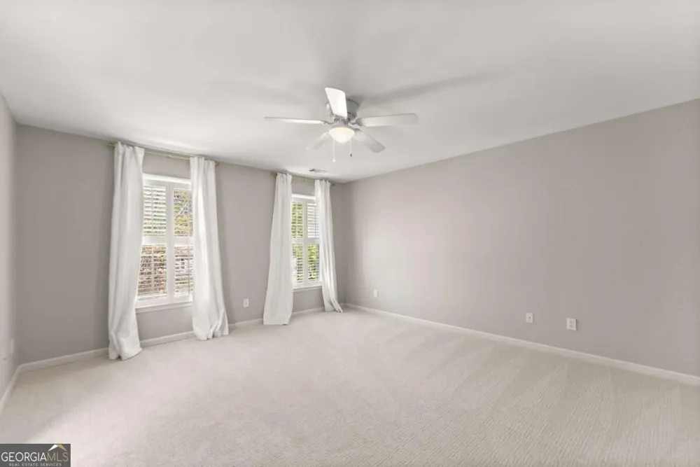 960 Allen Lake LN Suwanee, GA 30024