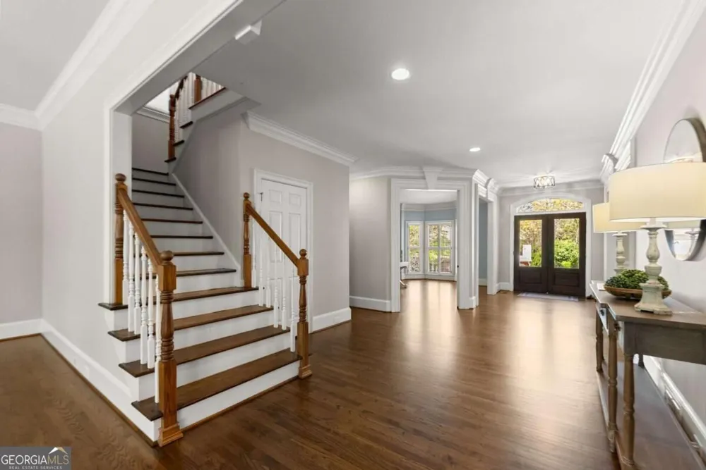 960 Allen Lake LN Suwanee, GA 30024