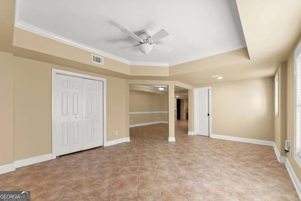 960 Allen Lake LN Suwanee, GA 30024