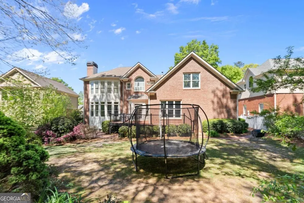 960 Allen Lake LN Suwanee, GA 30024