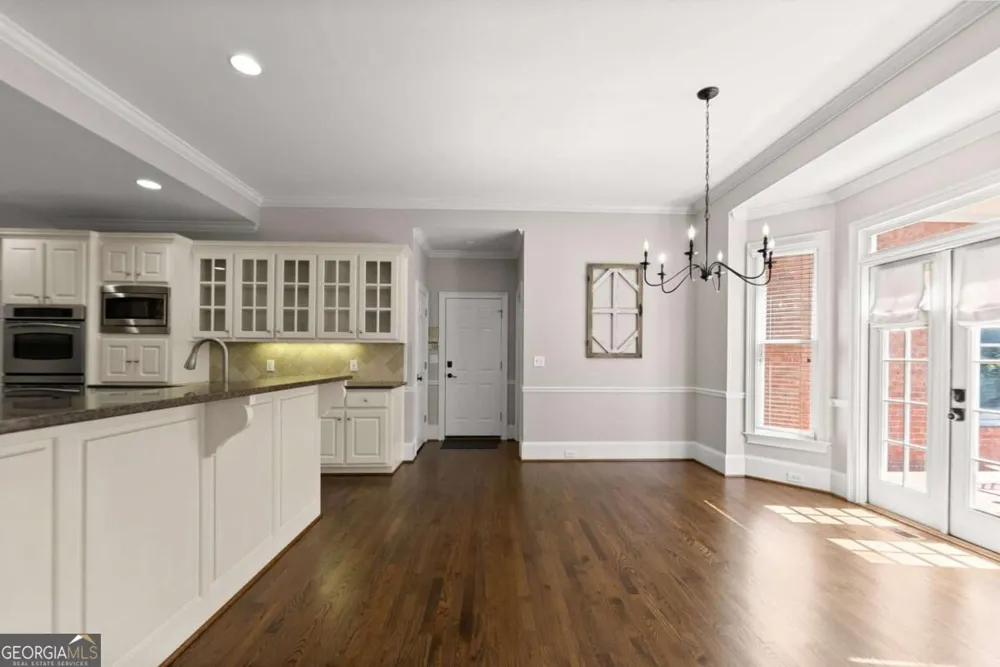 960 Allen Lake LN Suwanee, GA 30024