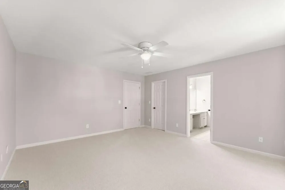 960 Allen Lake LN Suwanee, GA 30024