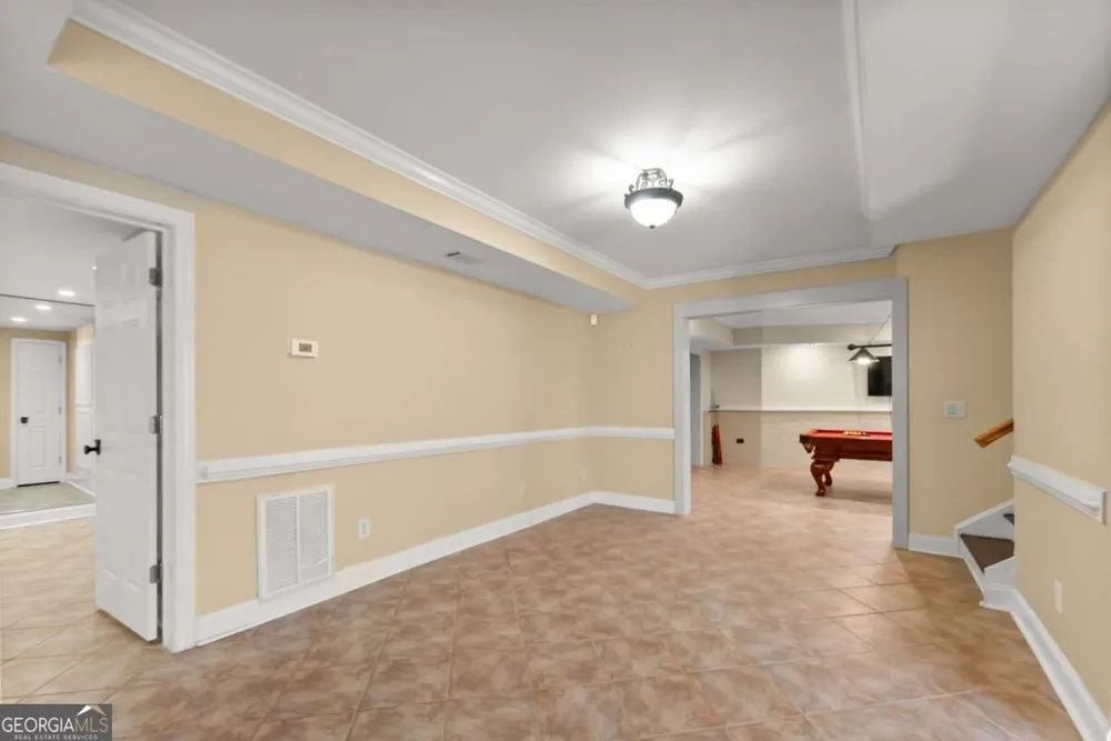 960 Allen Lake LN Suwanee, GA 30024