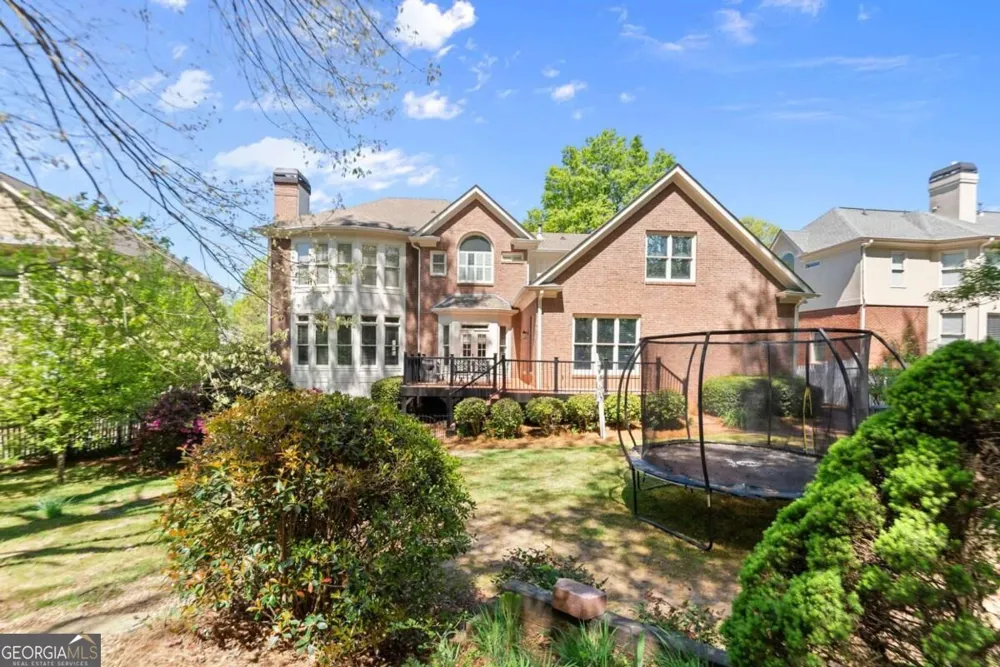 960 Allen Lake LN Suwanee, GA 30024