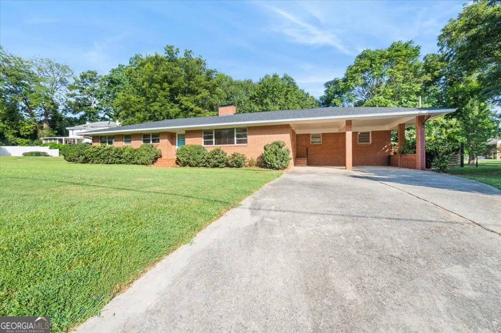 437 Pine ST Madison, GA 30650