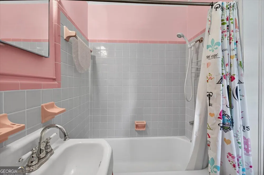 437 Pine ST Madison, GA 30650