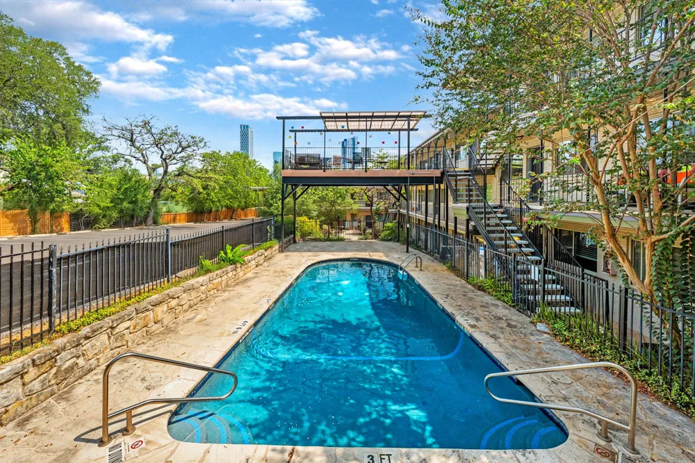 1202 Newning Avenue #208 Austin, TX 78704