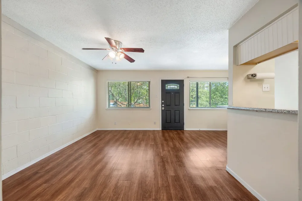 1202 Newning Avenue #208 Austin, TX 78704