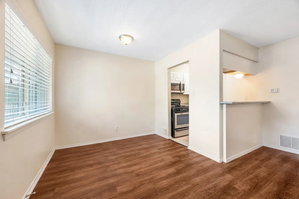 1202 Newning Avenue #208 Austin, TX 78704