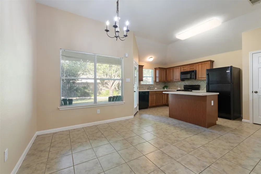 4423 Meadowside Lane Round Rock, TX 78665