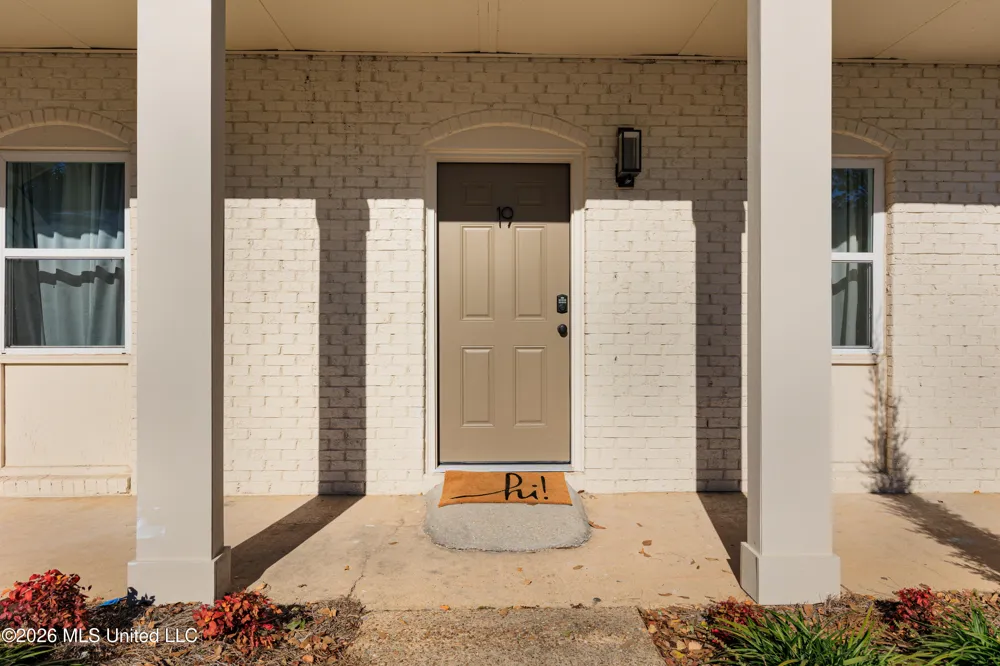 114 Ethel Circle Ocean Springs, MS 39564