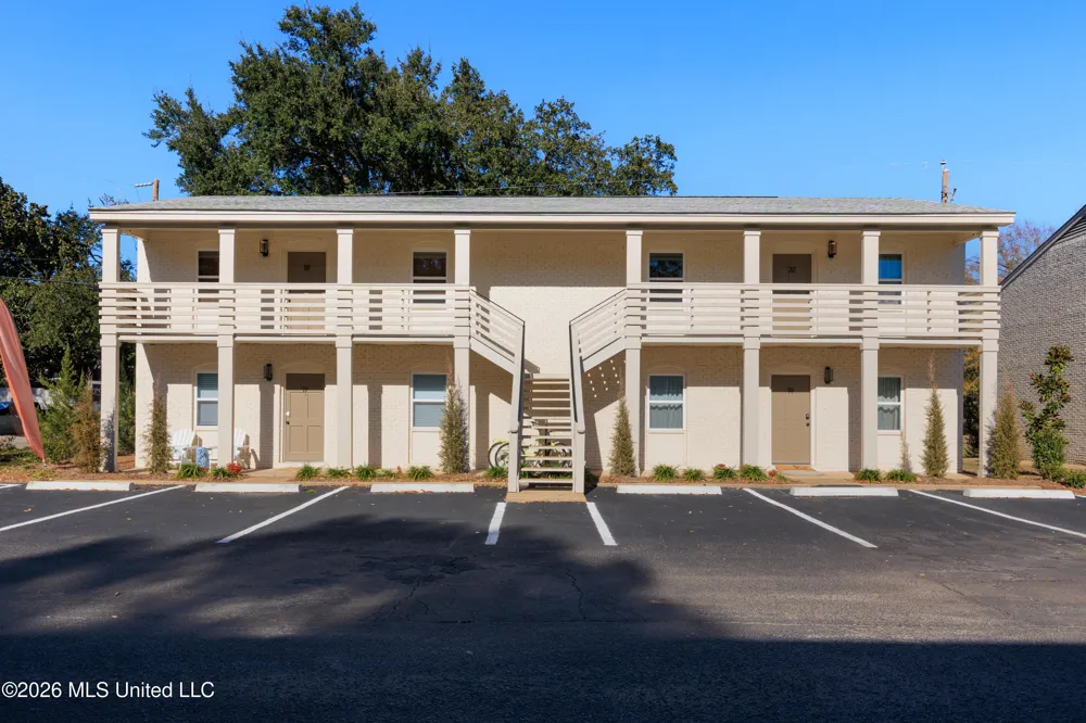 114 Ethel Circle Ocean Springs, MS 39564