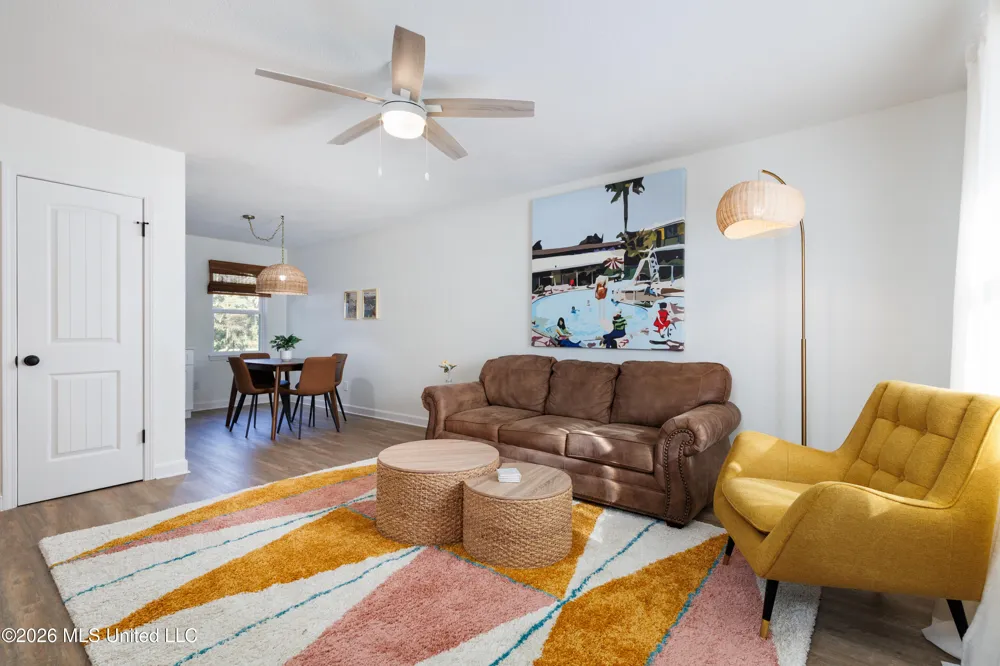114 Ethel Circle Ocean Springs, MS 39564