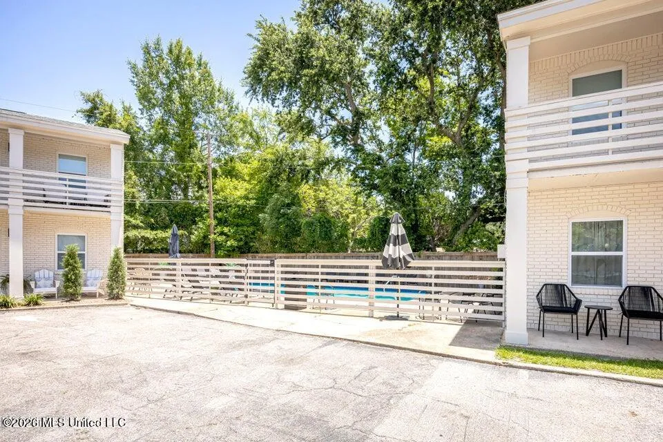 114 Ethel Circle Ocean Springs, MS 39564