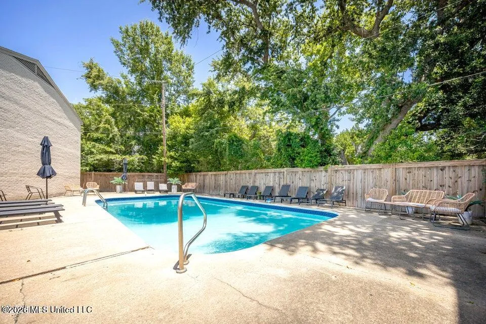 114 Ethel Circle Ocean Springs, MS 39564
