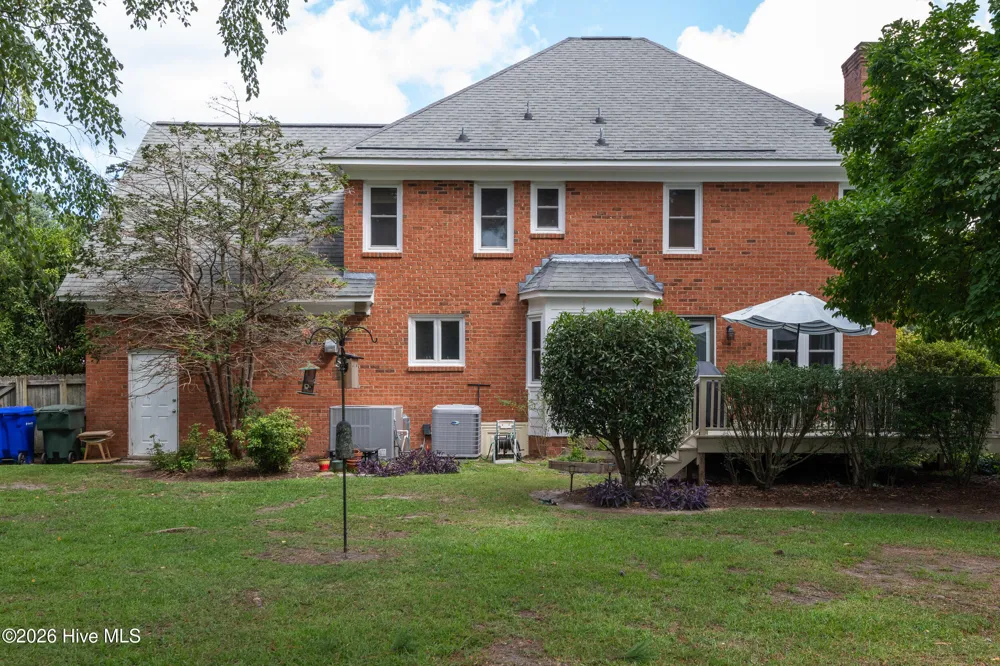 1602 Woodwind Drive Greenville, NC 27858