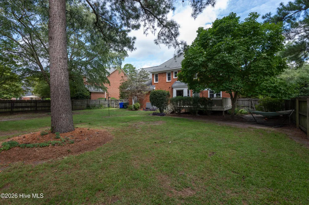 1602 Woodwind Drive Greenville, NC 27858