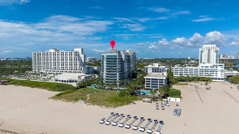 1200 Holiday Dr #208 Fort Lauderdale, FL 33316