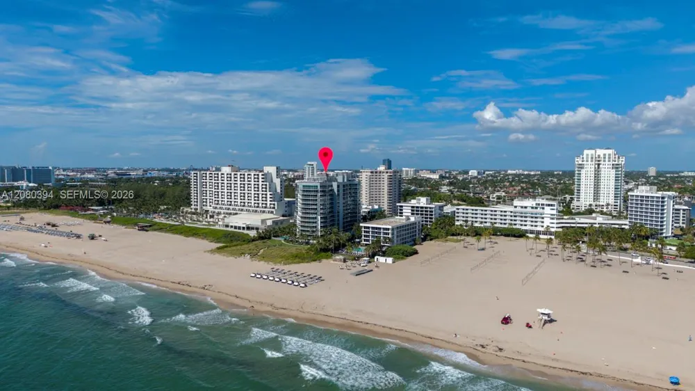 1200 Holiday Dr #208 Fort Lauderdale, FL 33316