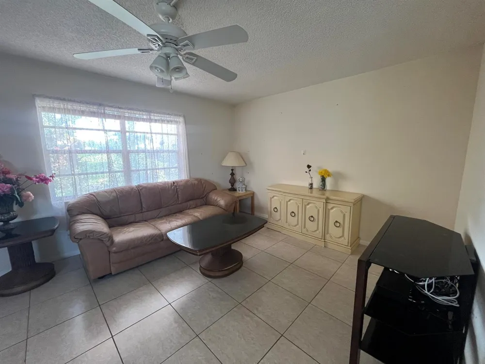 7 FLANDERS A Delray Beach, FL 33484