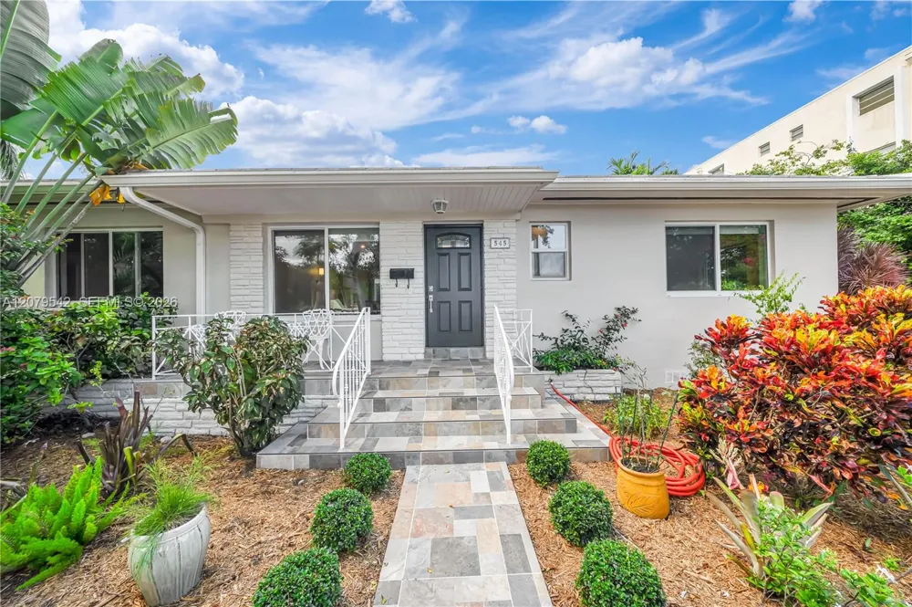 3145 Segovia St #545 Coral Gables, FL 33134