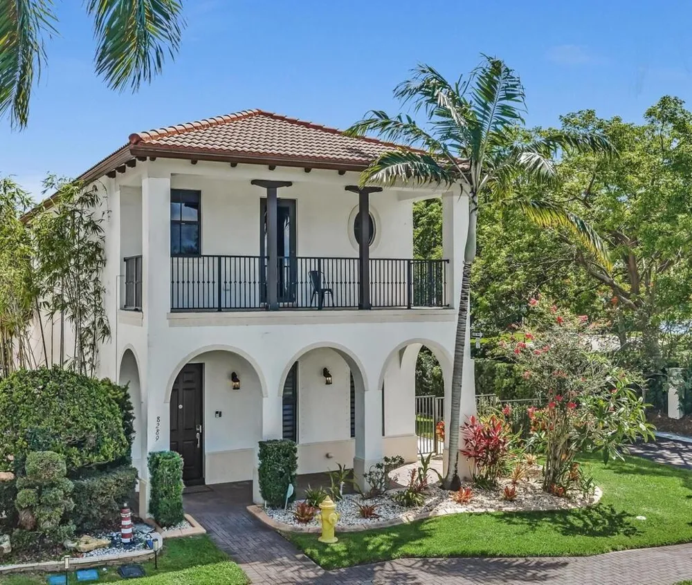 8289 NW 38TH STREET Cooper City, FL 33024