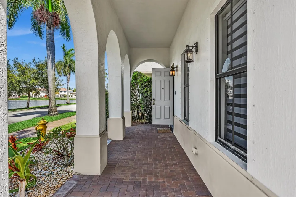 8289 NW 38TH STREET Cooper City, FL 33024