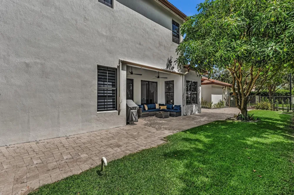 8289 NW 38TH STREET Cooper City, FL 33024