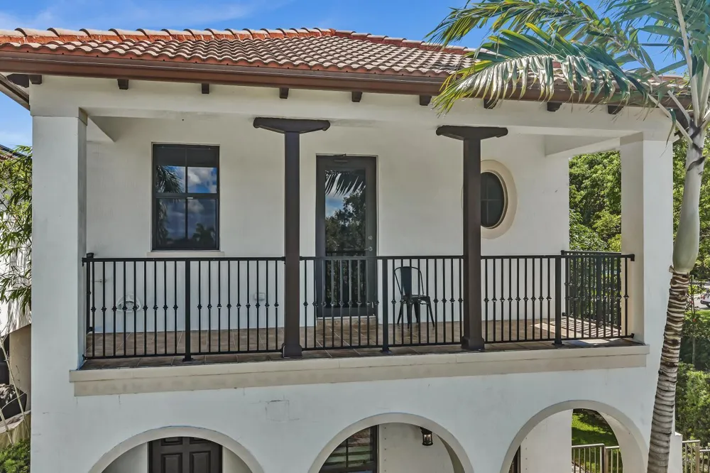 8289 NW 38TH STREET Cooper City, FL 33024