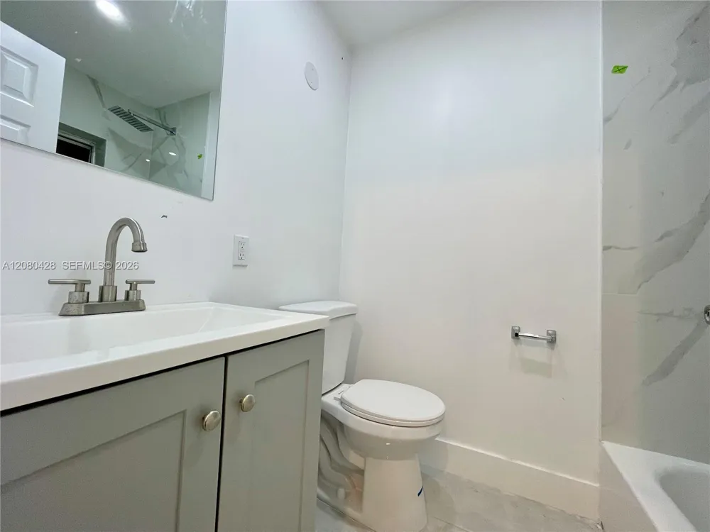 5800 NW 27th Ct #5800 Lauderhill, FL 33313