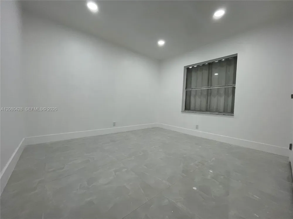 5800 NW 27th Ct #5800 Lauderhill, FL 33313