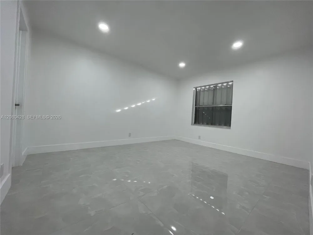 5800 NW 27th Ct #5800 Lauderhill, FL 33313