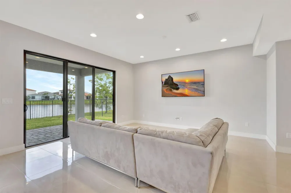 16608 Cove Road Westlake, FL 33470