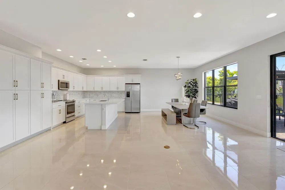 16608 Cove Road Westlake, FL 33470