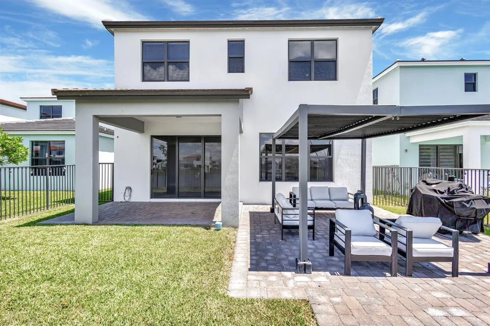 16608 Cove Road Westlake, FL 33470