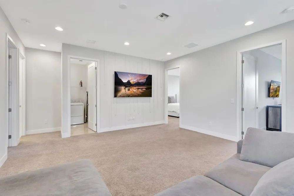 16608 Cove Road Westlake, FL 33470