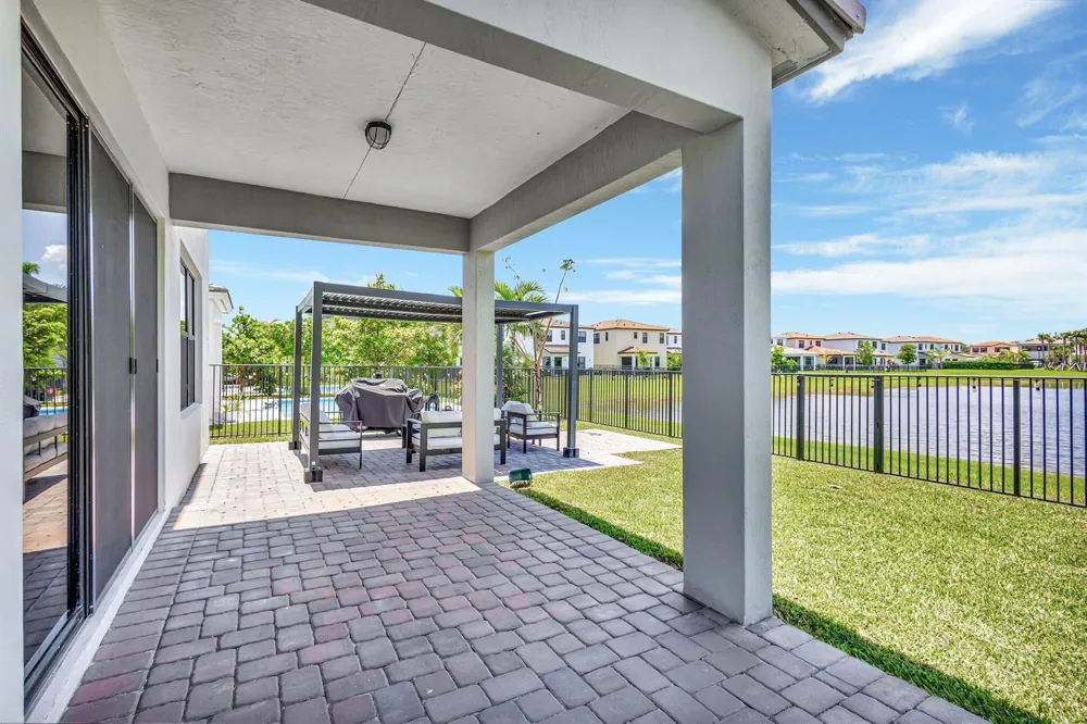 16608 Cove Road Westlake, FL 33470