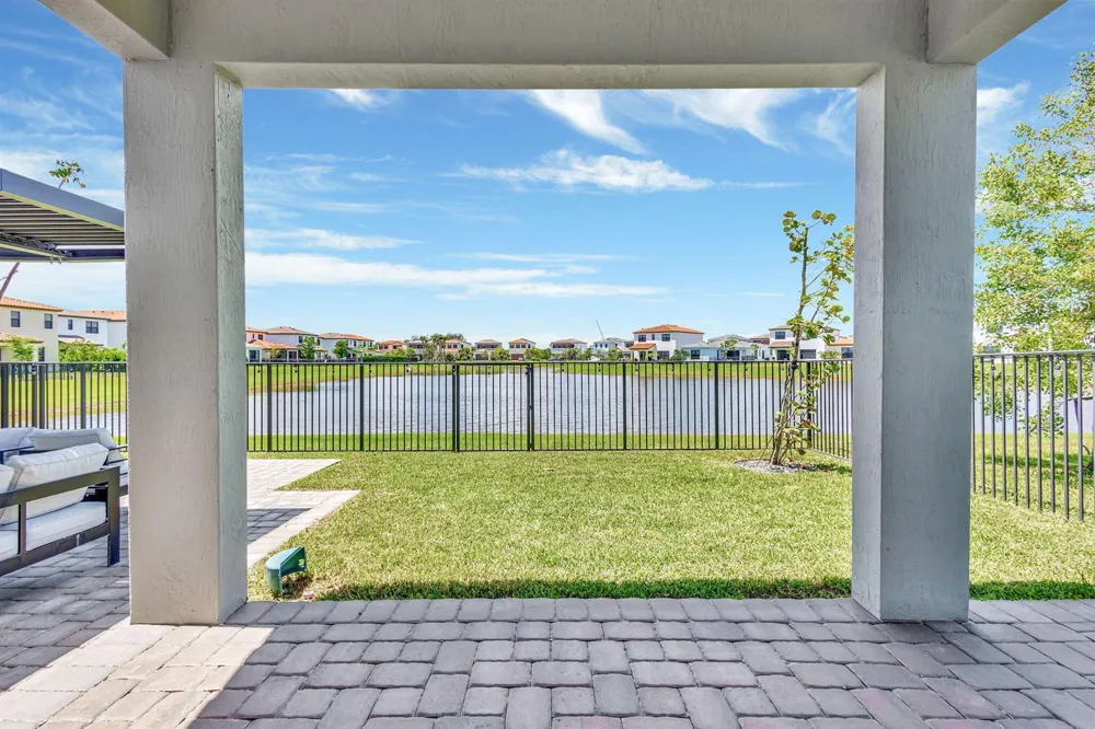 16608 Cove Road Westlake, FL 33470