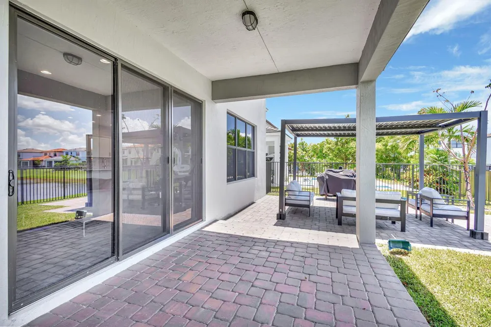 16608 Cove Road Westlake, FL 33470