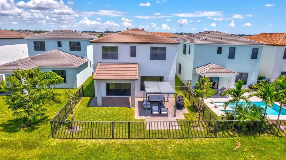 16608 Cove Road Westlake, FL 33470
