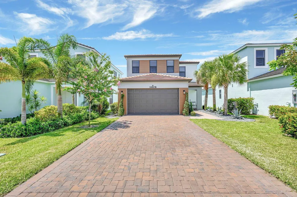16608 Cove Road Westlake, FL 33470