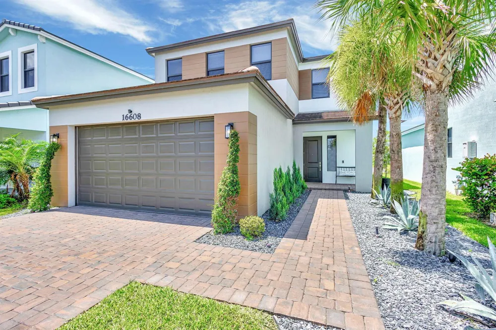 16608 Cove Road Westlake, FL 33470