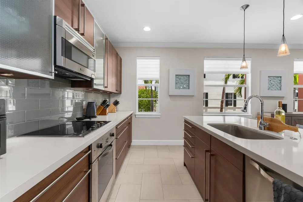 362 W Cannery Row Circle Delray Beach, FL 33444