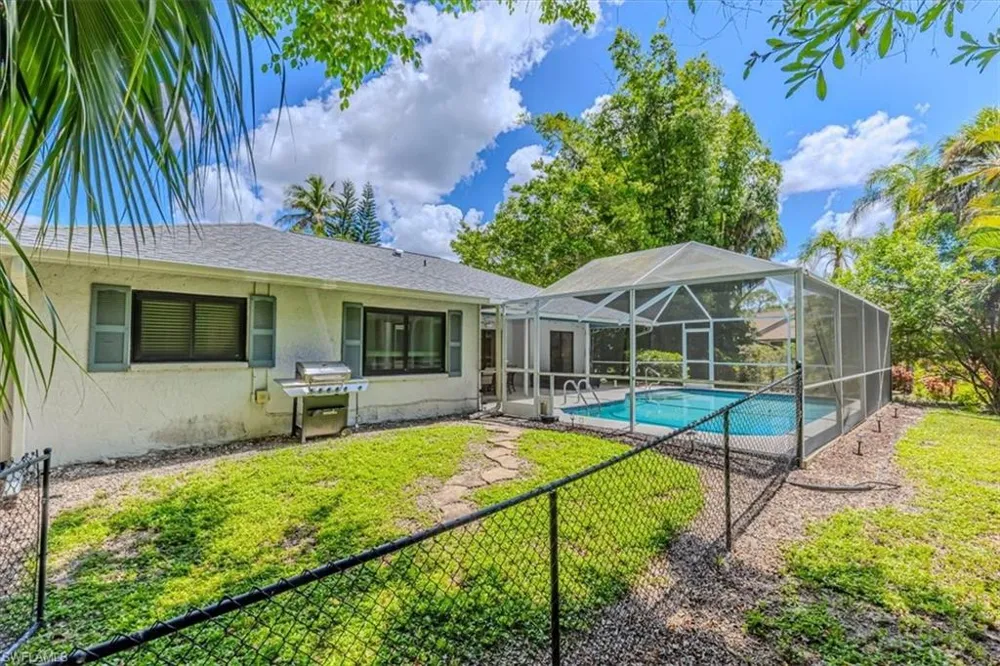 4005 Brush Lane Naples, FL 34112