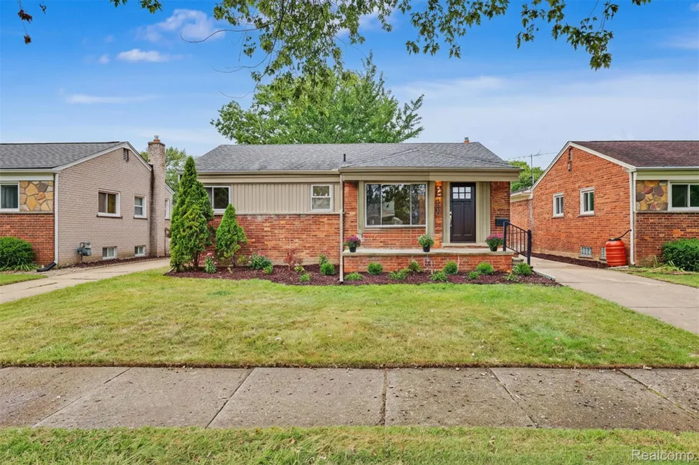 15464 Cameron Street Southgate City, MI 48195