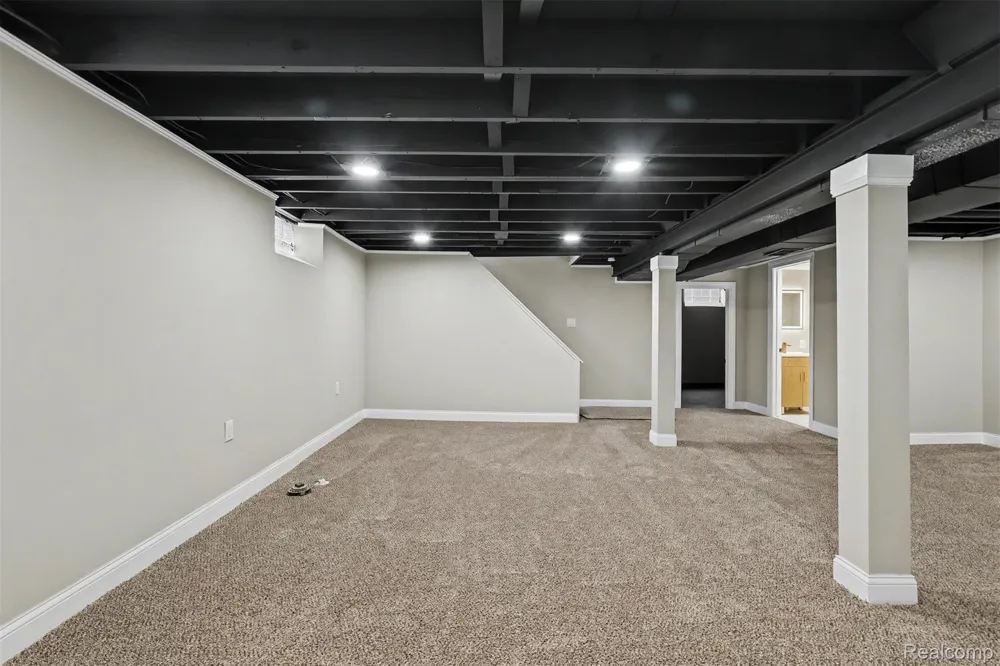 15464 Cameron Street Southgate City, MI 48195