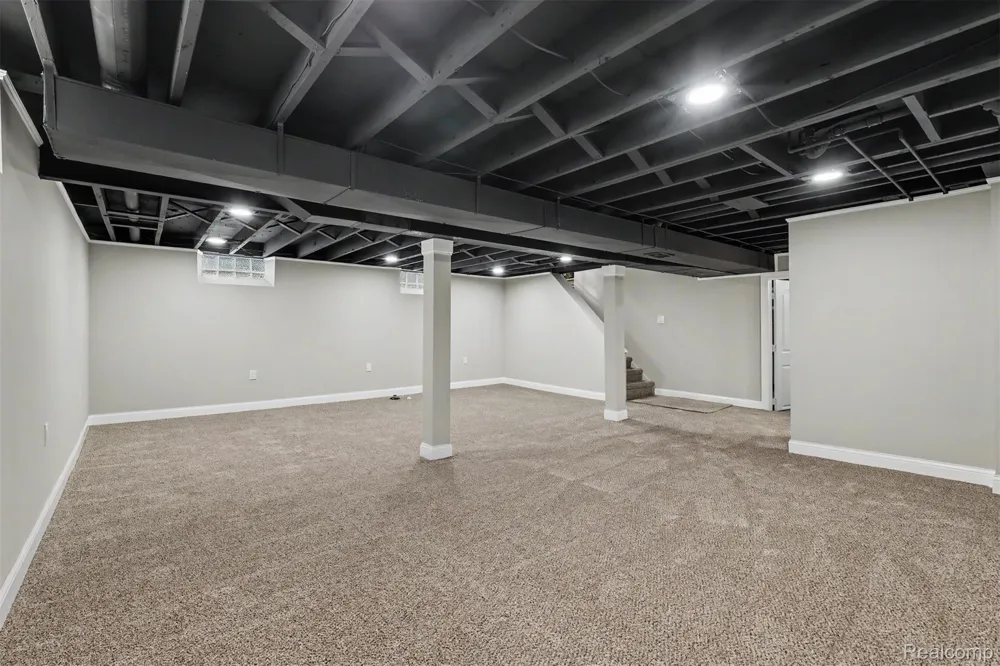 15464 Cameron Street Southgate City, MI 48195