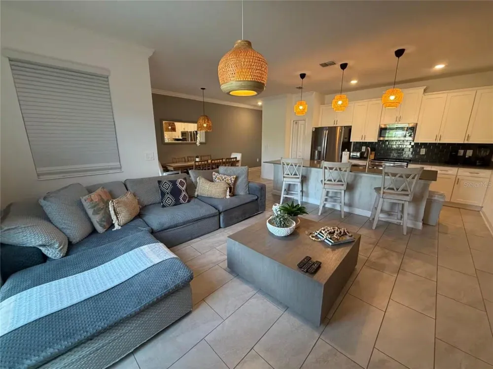2669 READING TRAIL Kissimmee, FL 34746